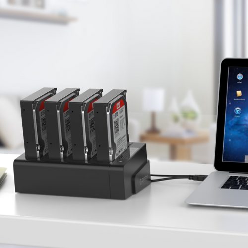 Orico 2.5 & 3.5 inch 1 to 3 Clone External Hard Drive Dock - Image 4